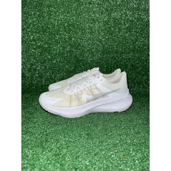 Nike Zoom Winflo 8 Women’s Size 9 White Athletic Sneakers Comfort Running Shoes - Picture 4 of 9